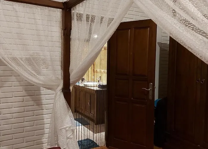 Mari Guesthouse, Vacation With Pool In Ubud, Bali Ubud