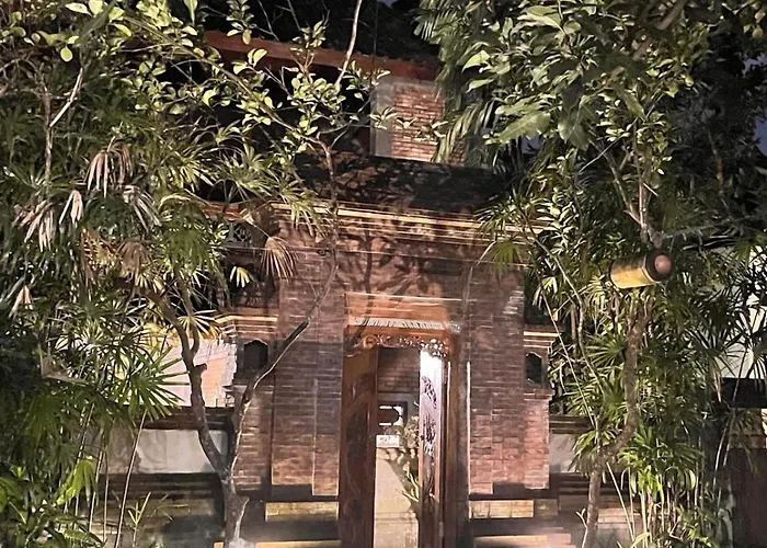 Mari Guesthouse, Vacation With Pool In Ubud, Bali *